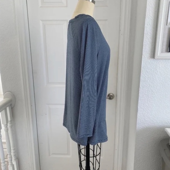 Navy & White Striped Long Sleeve Tunic Tie Front Athleisure Performance Top - Picture 9 of 15